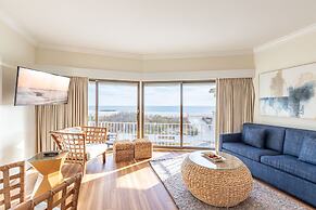 La Mer Beachfront Resort