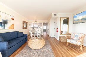 La Mer Beachfront Resort