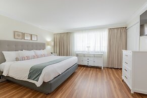 La Mer Beachfront Resort