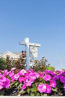 La Mer Beachfront Resort