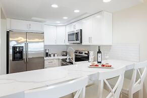 La Mer Beachfront Resort