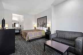 Super 8 by Wyndham Carthage TX