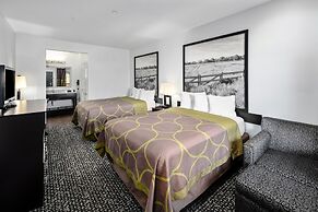 Super 8 by Wyndham Carthage TX