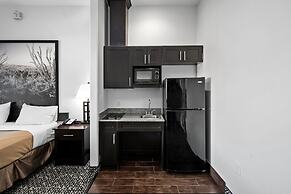 Super 8 by Wyndham Carthage TX