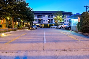 Season Palace Huahin Hotel