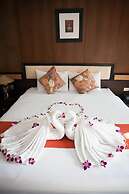Season Palace Huahin Hotel