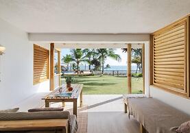 Surfers Bay Resort