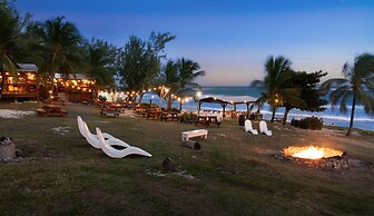 Surfers Bay Resort