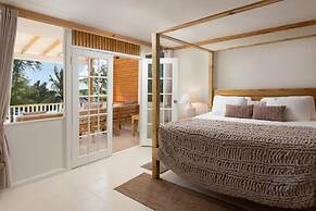 Surfers Bay Resort