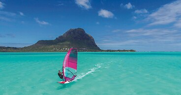 Paradis Beachcomber Golf Resort & Spa