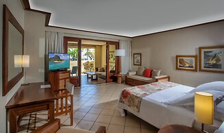 Paradis Beachcomber Golf Resort & Spa