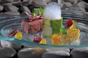 Paradis Beachcomber Golf Resort & Spa