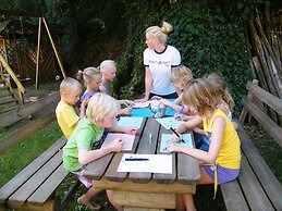 Guesia Village Hotel & Spa