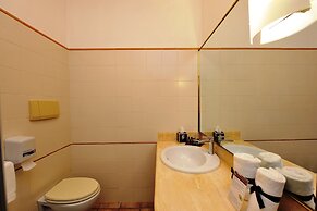 Guesia Village Hotel & Spa