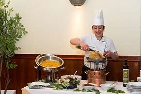 Guesia Village Hotel & Spa