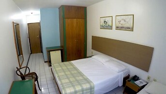 Hotel Algas Marinhas