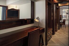 The St. Regis Le Morne Resort, Mauritius