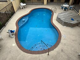 Texas Inn and Suites RGV