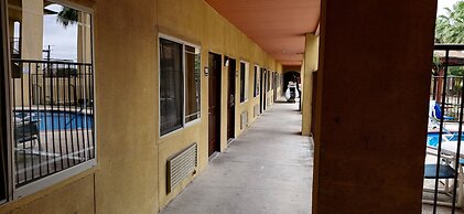 Texas Inn and Suites RGV
