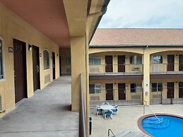 Texas Inn and Suites RGV