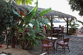 Niriides Beach Hotel