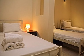 Niriides Beach Hotel