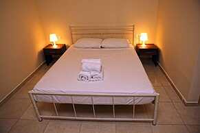 Niriides Beach Hotel