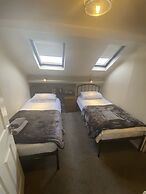 Autumn Leaves Guest House