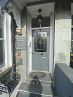 Autumn Leaves Guest House