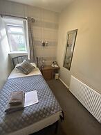 Autumn Leaves Guest House