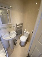 Autumn Leaves Guest House