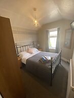 Autumn Leaves Guest House