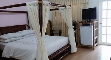 Surfside Boracay Resort