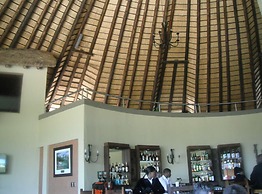 Nkonyeni Lodge & Golf Estate