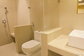 Victoria Court Las Piñas