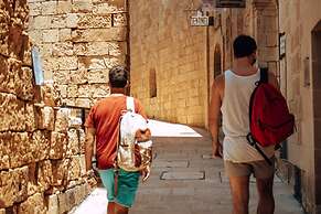 Hostel Malti