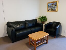 Rosewood Court Motel