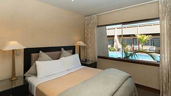 Oasis Beach Motel