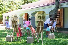 Mauricia Beachcomber Resort & Spa