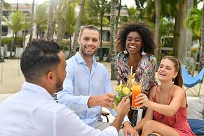 Mauricia Beachcomber Resort & Spa