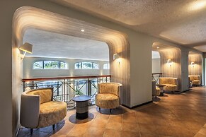 Mauricia Beachcomber Resort & Spa
