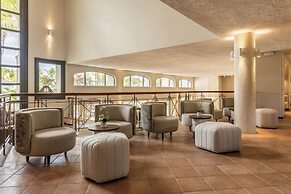 Mauricia Beachcomber Resort & Spa
