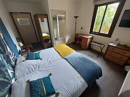 Logis Hôtels - Chez Terrassier - Hôtel et Restaurant