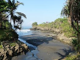 Gajah Mina Beach Resort