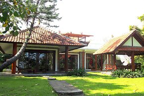 Gajah Mina Beach Resort