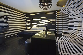 Victoria Court North EDSA - Caloocan