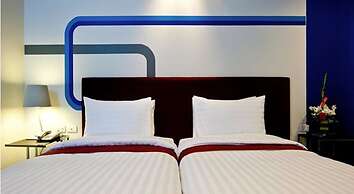 FX Hotel Metrolink Makkasan