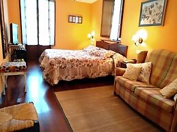 Casa Vieja del Sastre