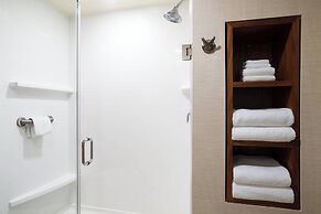 Courtyard Maui Kahului Airport