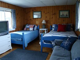 Bay Leaf Cottages & Bistro